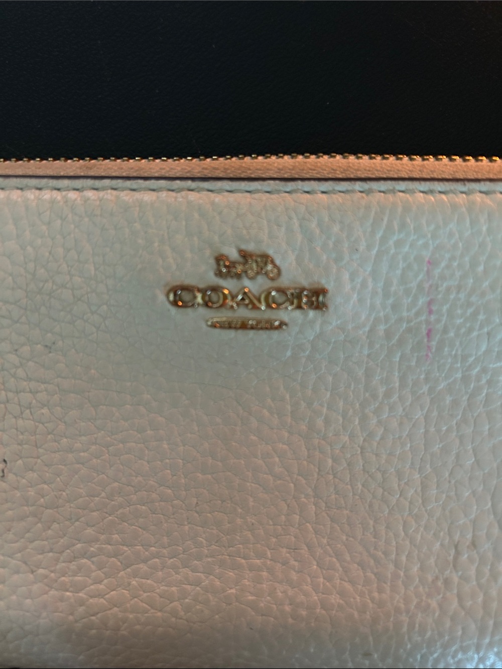 Coach Cream Pebbled Leather Wristlet with Gold Logo - Picture 4 of 5